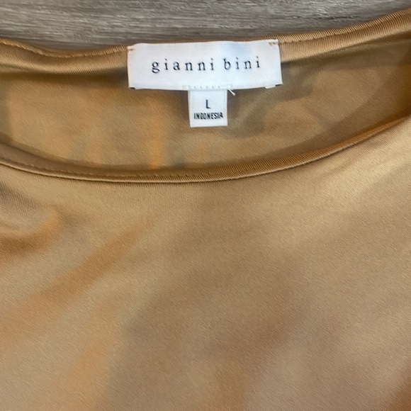 Gianni Bini Short Sleeve, Crew Neck, tan,brown, Bodysuit,Top,Large - Picture 8 of 12